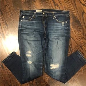 AG ‘The legging ankle’ distressed jeans